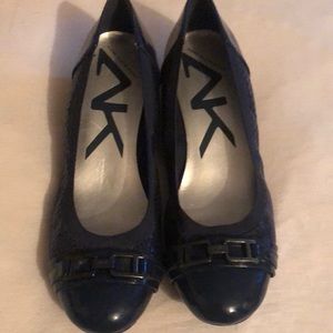 Anne Klein wedge dress shoes